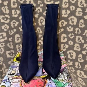 Jeffrey Campbell 🚨 Siren 🚨 Heeled Booties in Navy Neoprene 😍 🚨😍